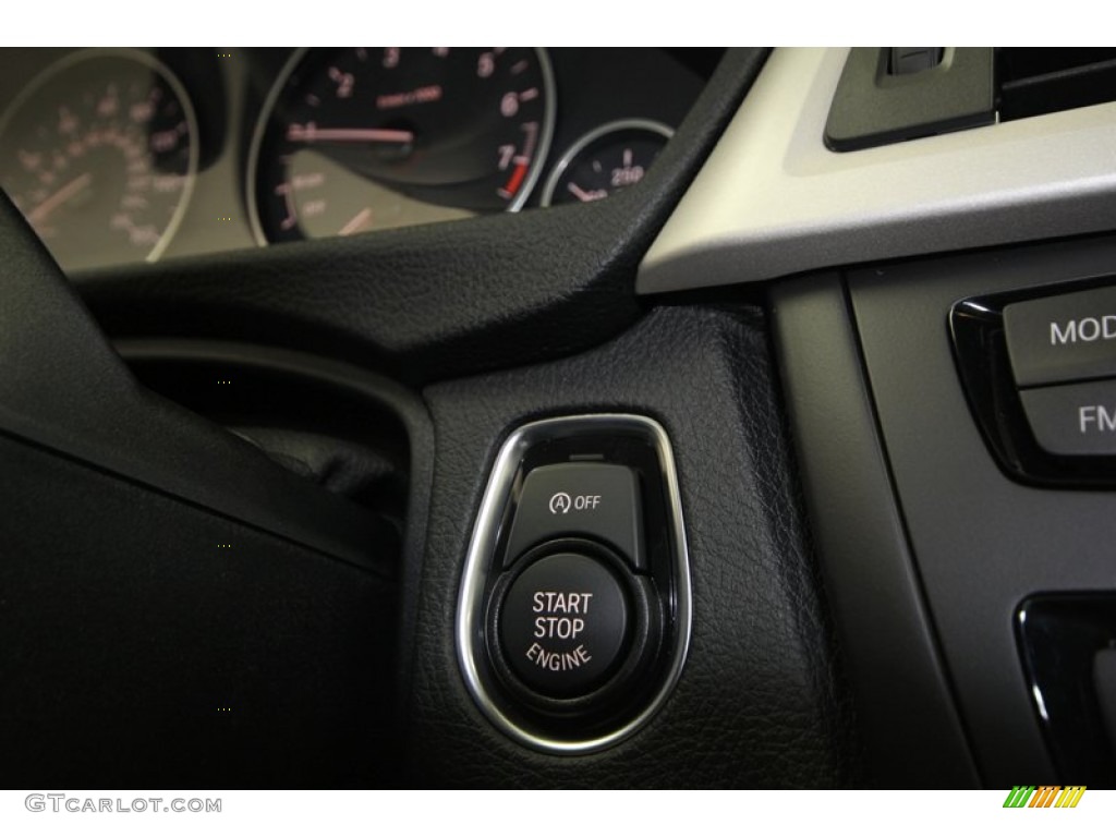 2013 3 Series 328i Sedan - Glacier Silver Metallic / Black photo #21