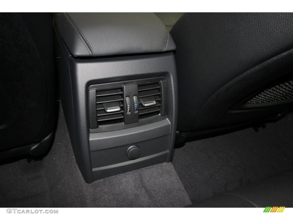 2013 3 Series 328i Sedan - Glacier Silver Metallic / Black photo #27