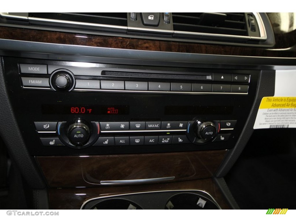 2013 BMW 7 Series 750i Sedan Audio System Photos