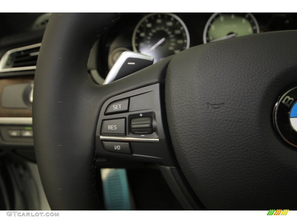 2013 BMW 7 Series 750i Sedan Controls Photo #75355885