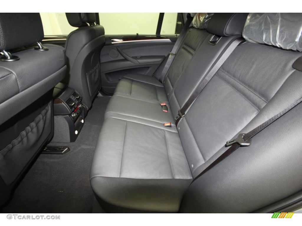 2013 BMW X5 xDrive 35d Rear Seat Photo #75356173