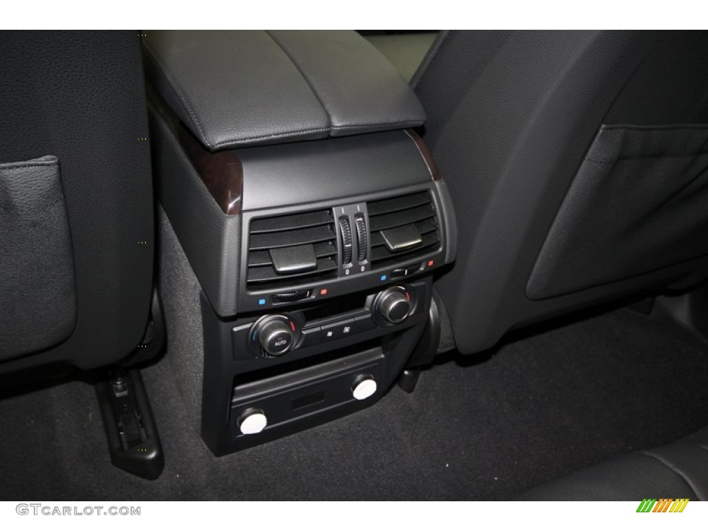 2013 BMW X5 xDrive 35d Controls Photo #75356338