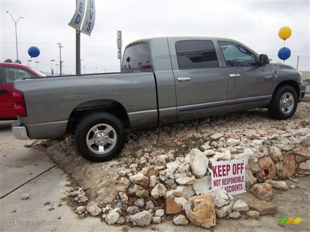 2007 Dodge Ram 2500 SLT Mega Cab Exterior Photos