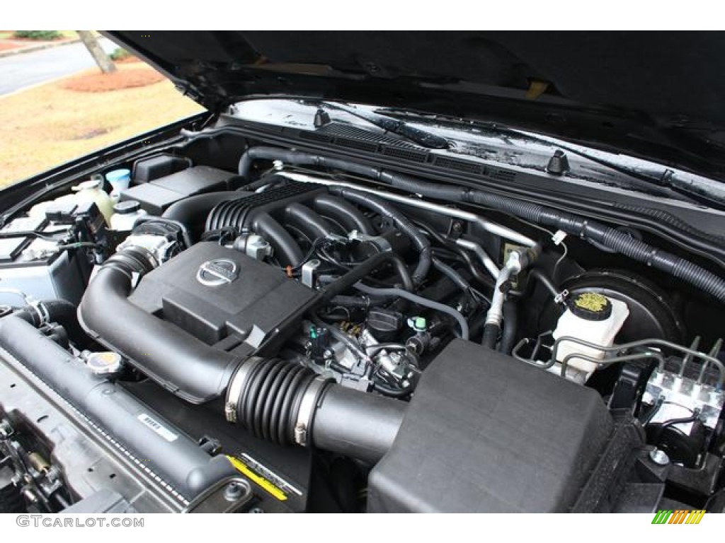 2012 Nissan Xterra S 4x4 Engine Photos