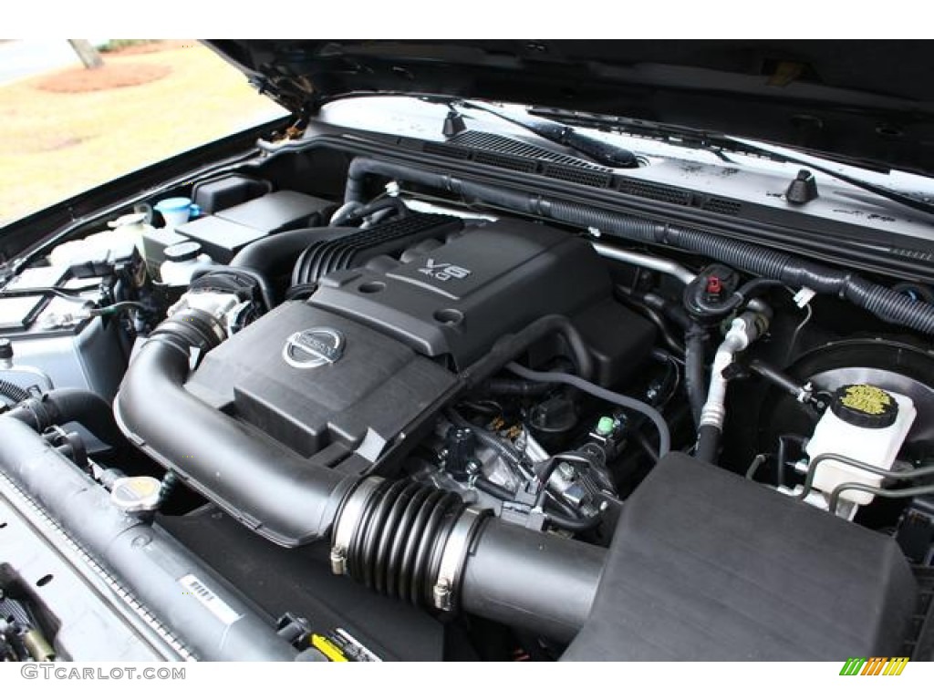 2012 Nissan Pathfinder Silver Engine Photos