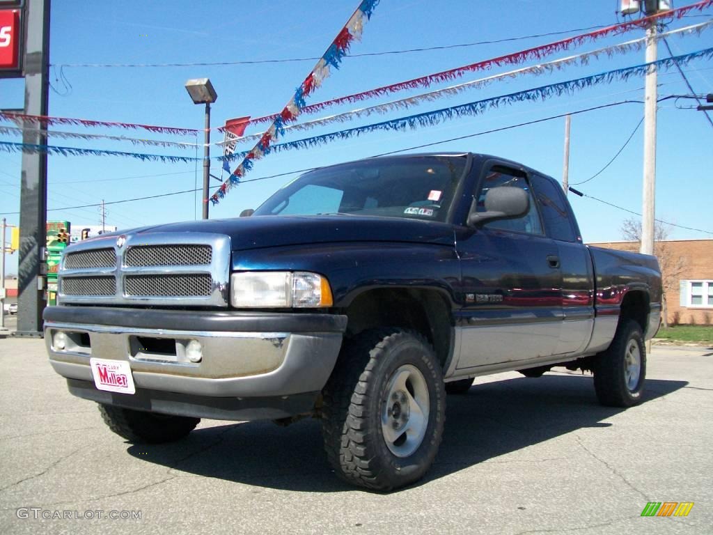 2000 Ram 1500 ST Extended Cab 4x4 - Patriot Blue Pearlcoat / Agate photo #1