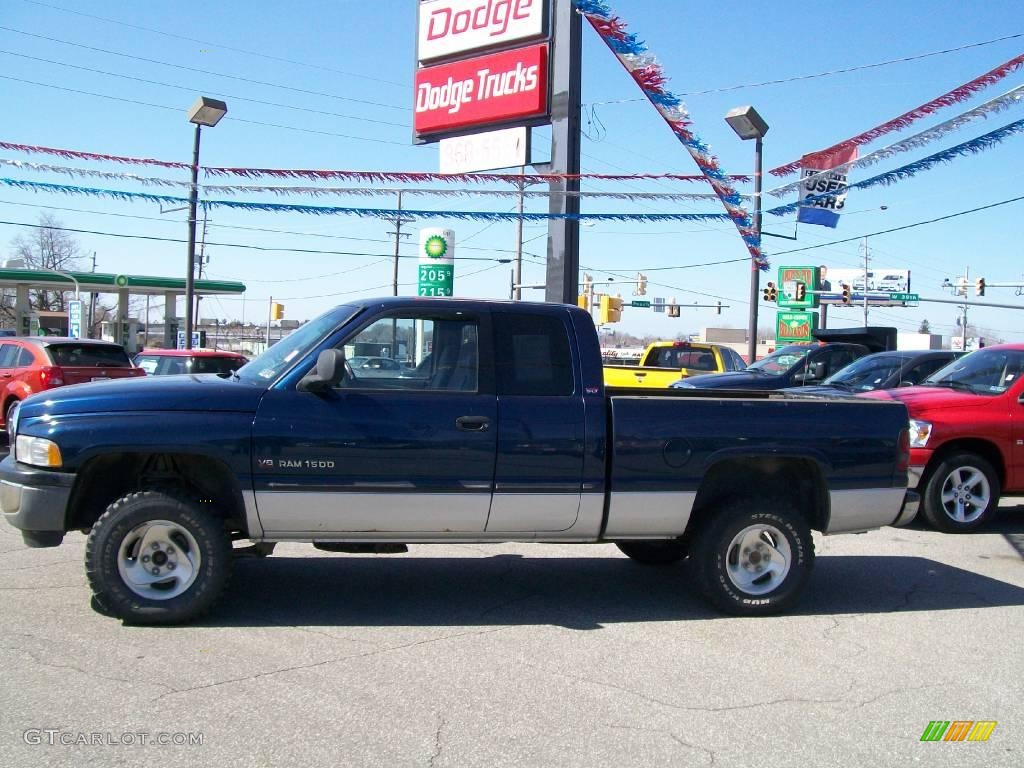 2000 Ram 1500 ST Extended Cab 4x4 - Patriot Blue Pearlcoat / Agate photo #2
