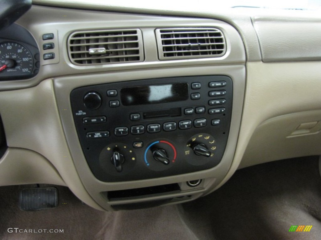 2005 Taurus SE - Gold Ash Metallic / Medium/Dark Pebble photo #20