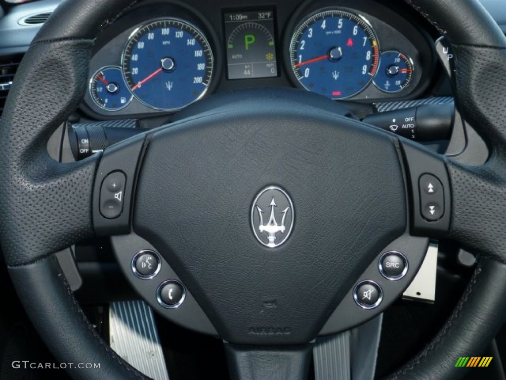 2013 Maserati GranTurismo Sport Coupe Controls Photo #75362117