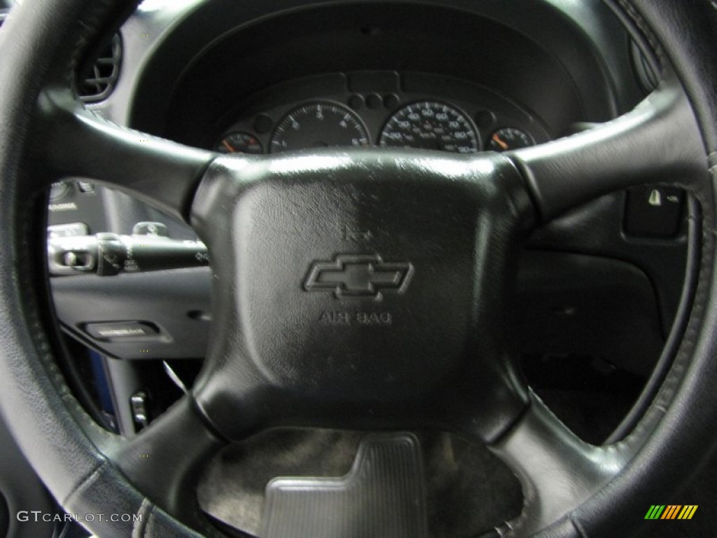 2002 Chevrolet S10 Xtreme Extended Cab Medium Gray Steering Wheel Photo #75362790