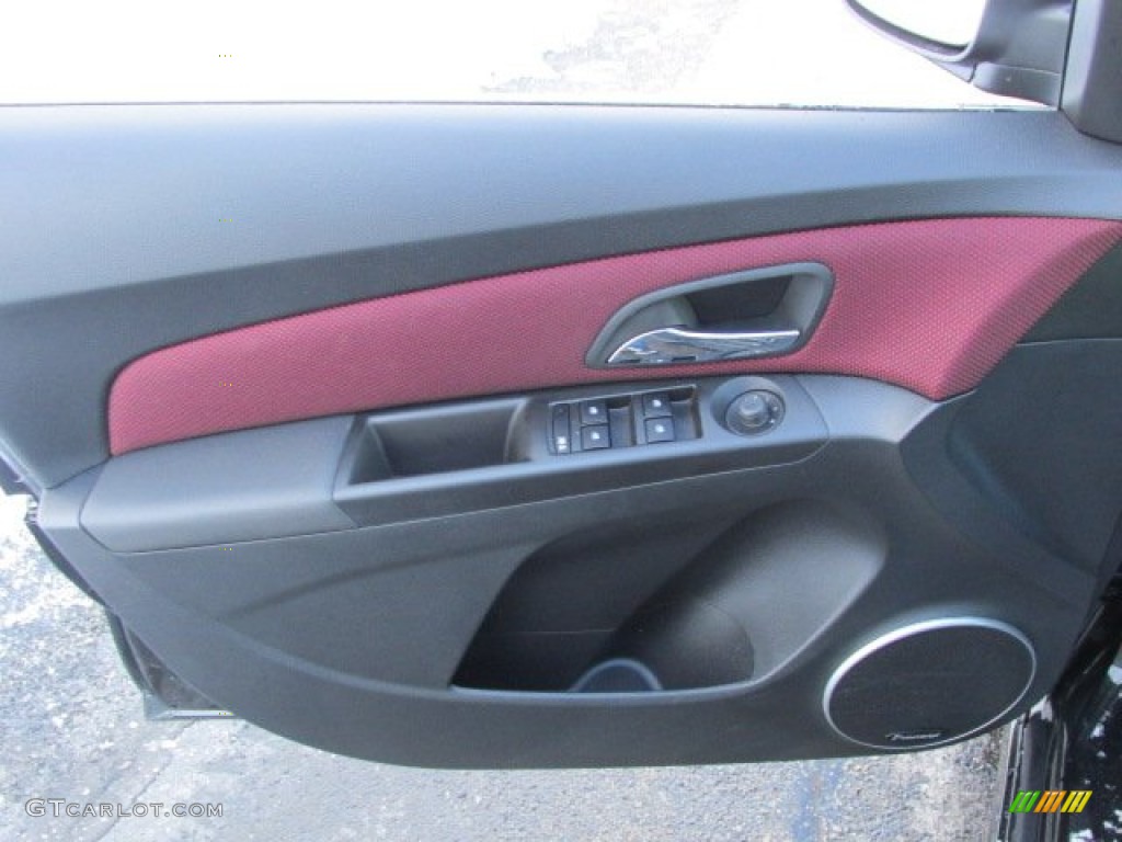 2012 Chevrolet Cruze LT/RS Jet Black/Sport Red Door Panel Photo #75366095