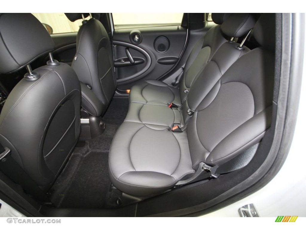 2013 Mini Cooper S Countryman Rear Seat Photo #75368759
