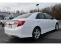 Super White - Camry SE Photo No. 5