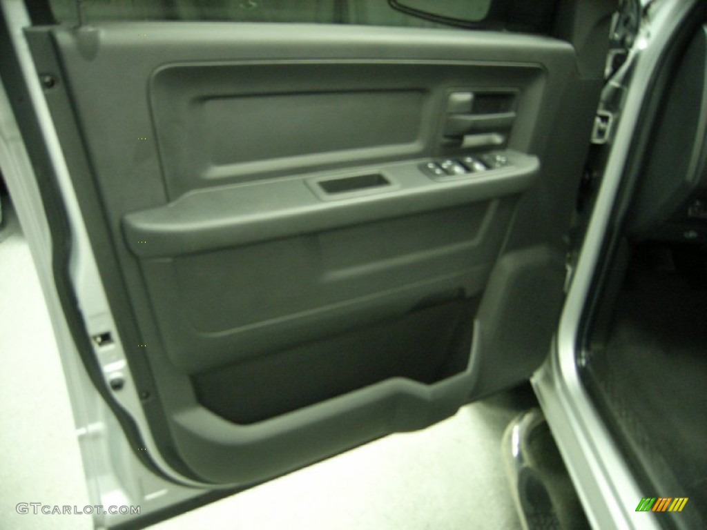 2010 Ram 1500 ST Quad Cab 4x4 - Bright Silver Metallic / Dark Slate/Medium Graystone photo #16