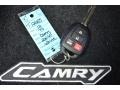 Super White - Camry SE Photo No. 35