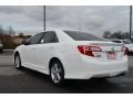 Super White - Camry SE Photo No. 3