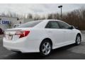 Super White - Camry SE Photo No. 5