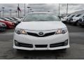 Super White - Camry SE Photo No. 36