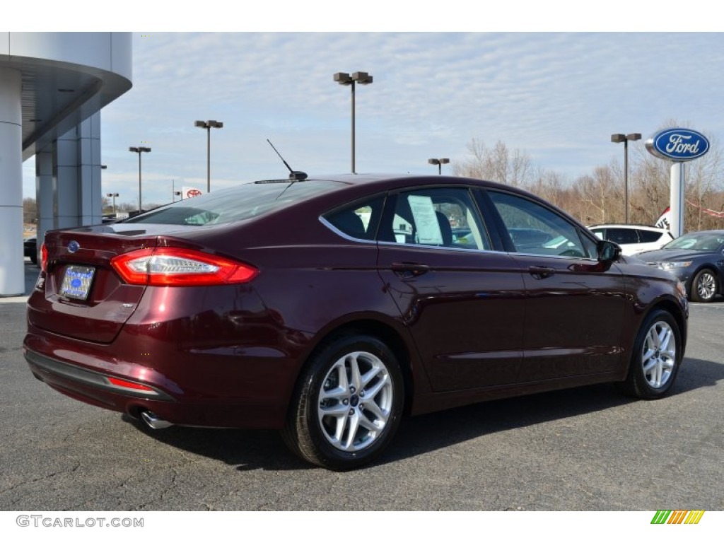 2013 Fusion SE - Bordeaux Reserve Red Metallic / Charcoal Black photo #3