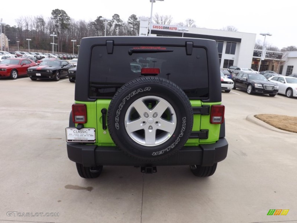 2013 Wrangler Unlimited Sport S 4x4 - Gecko Green Pearl / Black photo #4
