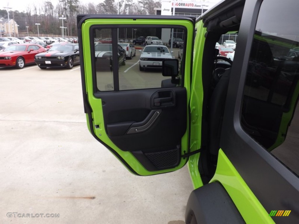 2013 Jeep Wrangler Unlimited Sport S 4x4 Black Door Panel Photo #75373986