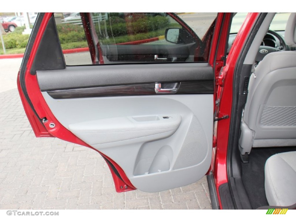 2011 Sorento LX - Spicy Red / Beige photo #11