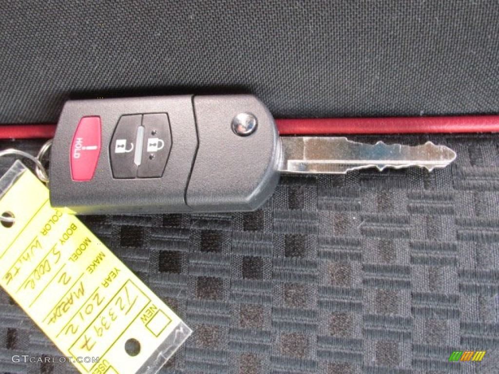 2012 Mazda MAZDA2 Touring Keys Photos