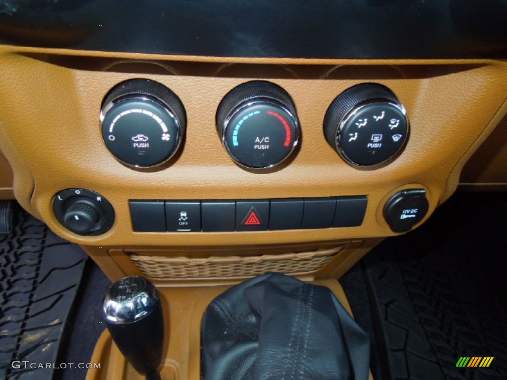 2011 Jeep Wrangler Mojave 4x4 Controls Photo #75375026
