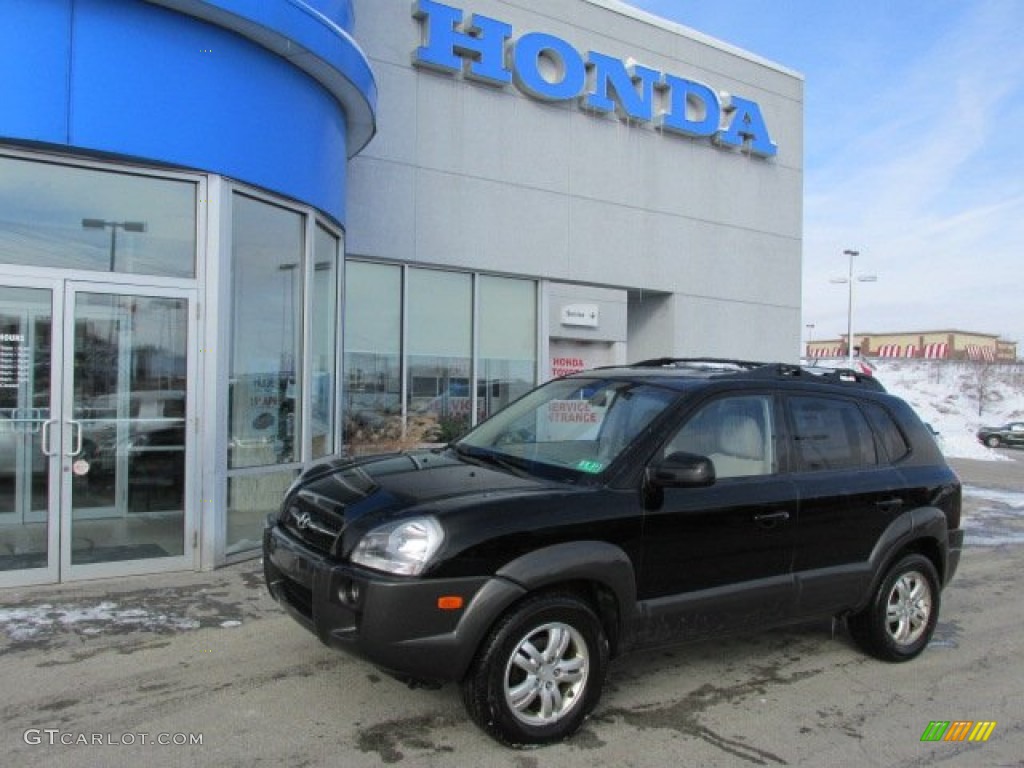 2007 Tucson SE 4WD - Obsidian Black Metallic / Beige photo #1