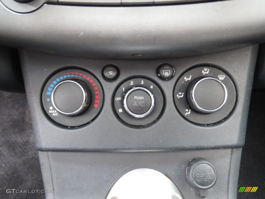2006 Mitsubishi Eclipse GS Coupe Controls Photos