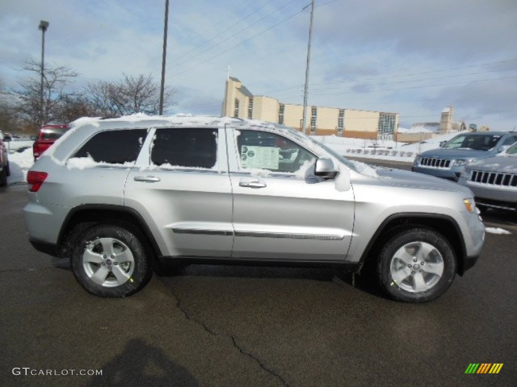 2013 Grand Cherokee Laredo X Package 4x4 - Bright Silver Metallic / Black photo #5