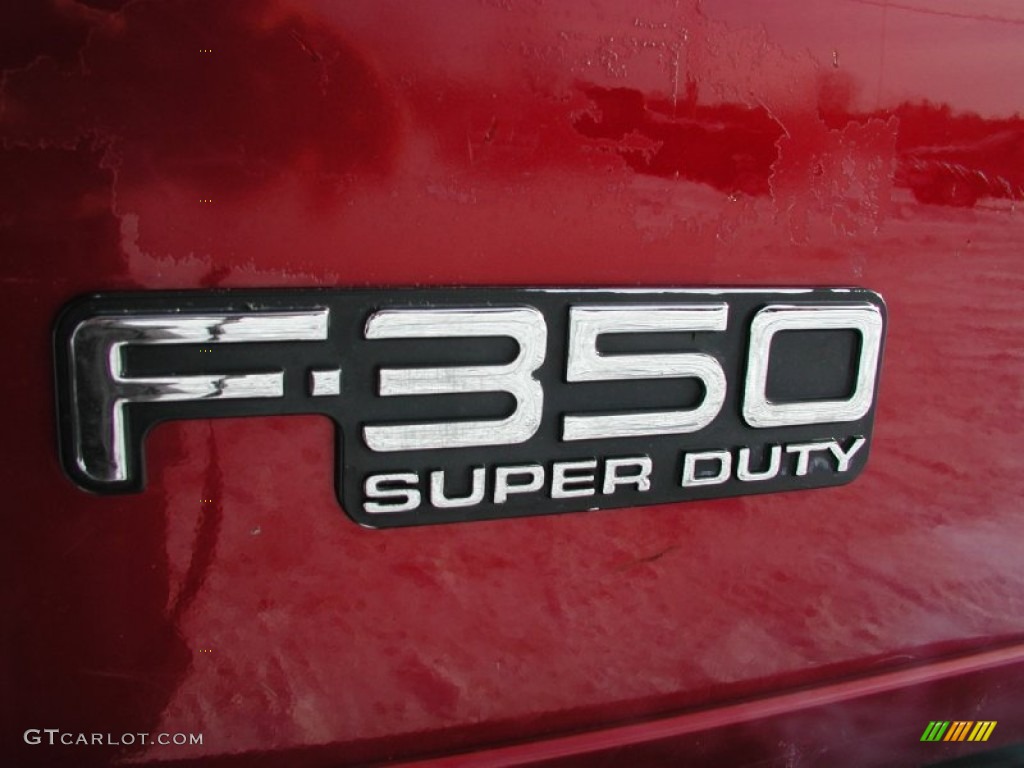 2003 F350 Super Duty XLT Regular Cab 4x4 - Toreador Red Metallic / Medium Flint photo #33