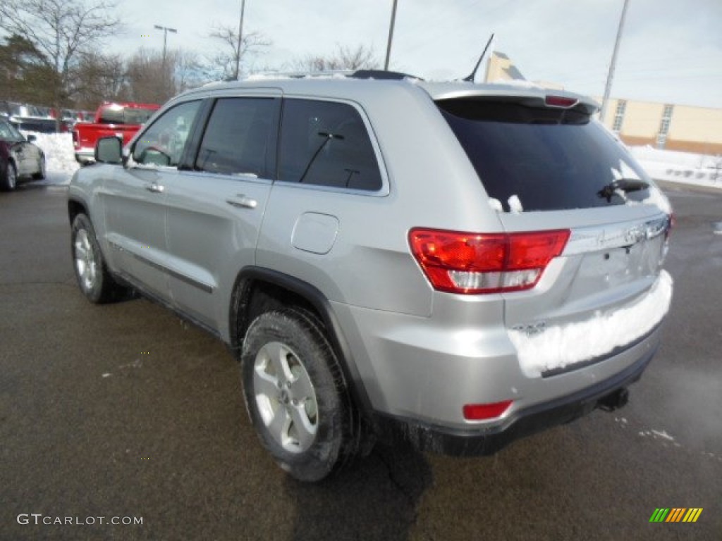 2013 Grand Cherokee Laredo X Package 4x4 - Bright Silver Metallic / Dark Graystone/Medium Graystone photo #8