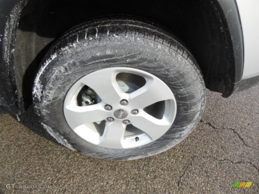 2013 Grand Cherokee Laredo X Package 4x4 - Bright Silver Metallic / Dark Graystone/Medium Graystone photo #9