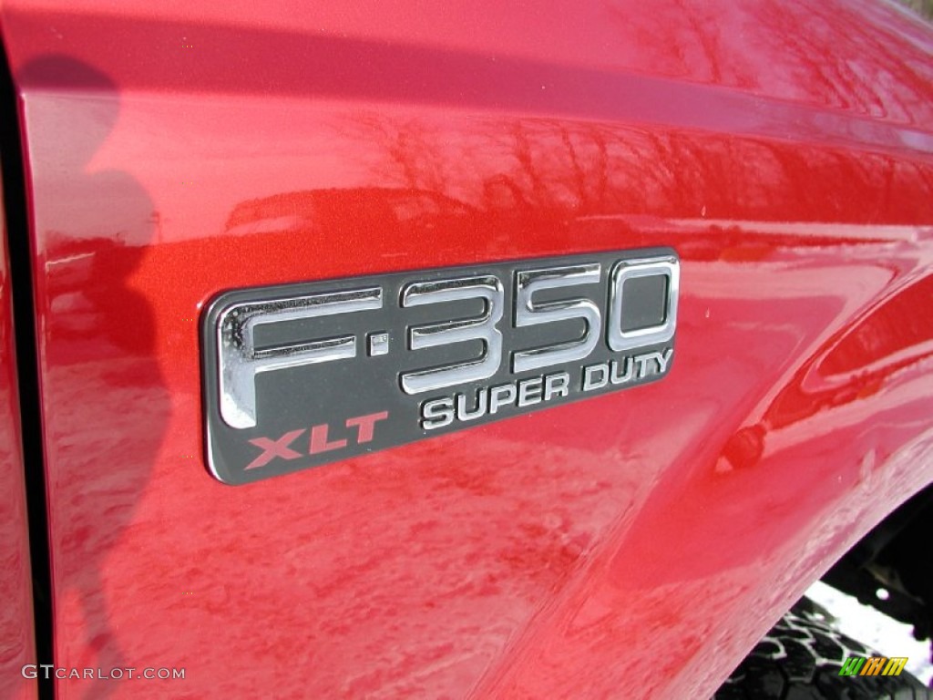 2003 F350 Super Duty XLT Regular Cab 4x4 - Toreador Red Metallic / Medium Flint photo #86