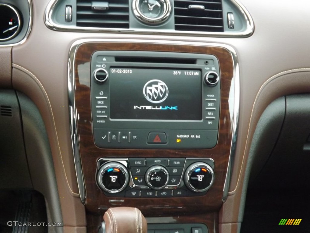 2013 Buick Enclave Premium Controls Photo #75379826