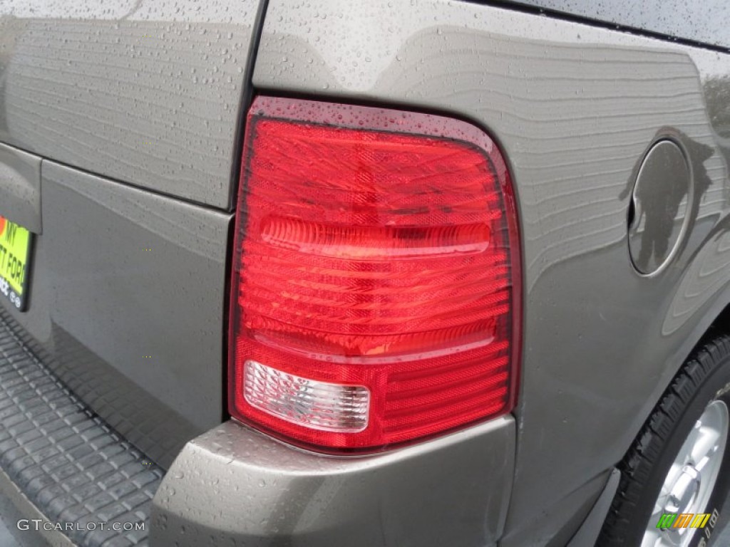 2004 Explorer XLT - Mineral Grey Metallic / Medium Parchment photo #15
