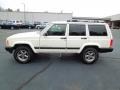 Stone White - Cherokee Sport 4x4 Photo No. 3