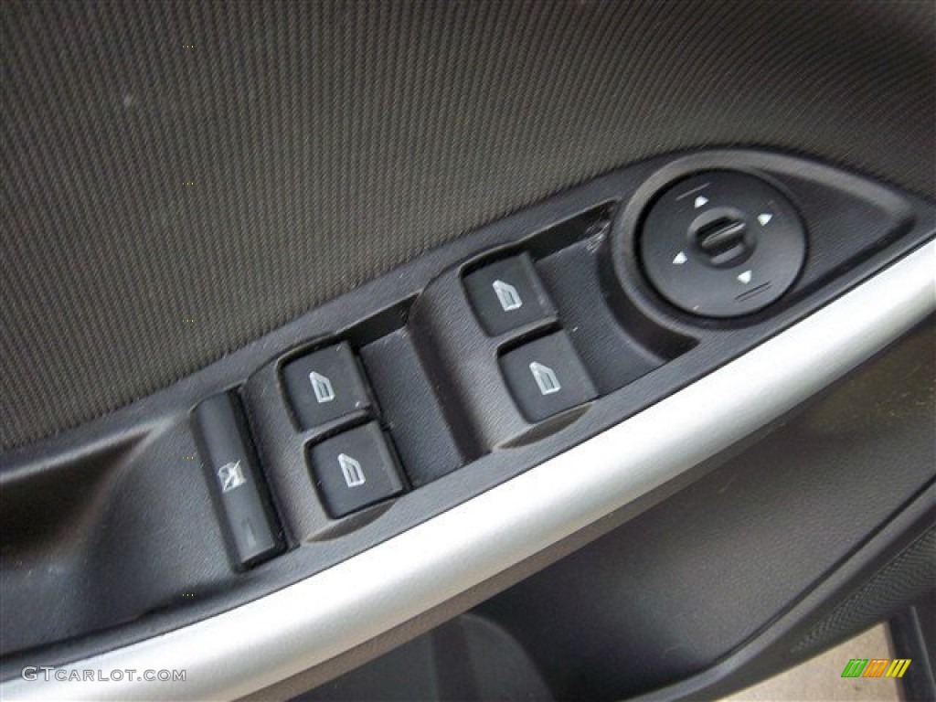 2012 Focus SE Sport Sedan - Sterling Grey Metallic / Two-Tone Sport photo #9