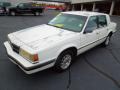 1993 Bright White Dodge Dynasty LE Sedan  photo #2