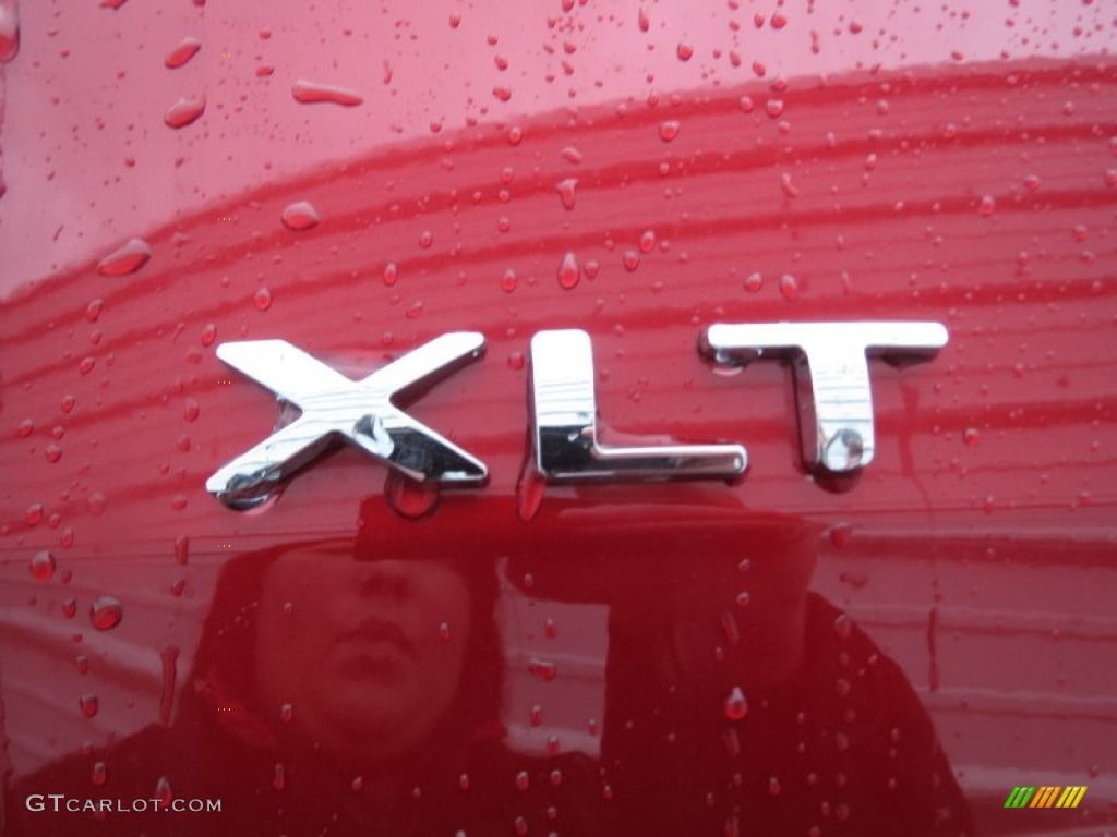 2013 Explorer XLT - Ruby Red Metallic / Charcoal Black photo #12