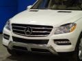 Arctic White - ML 350 4Matic Photo No. 3