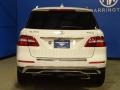 Arctic White - ML 350 4Matic Photo No. 8