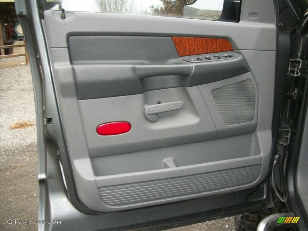 2006 Dodge Ram 3500 SLT Mega Cab 4x4 Medium Slate Gray Door Panel Photo #75387503