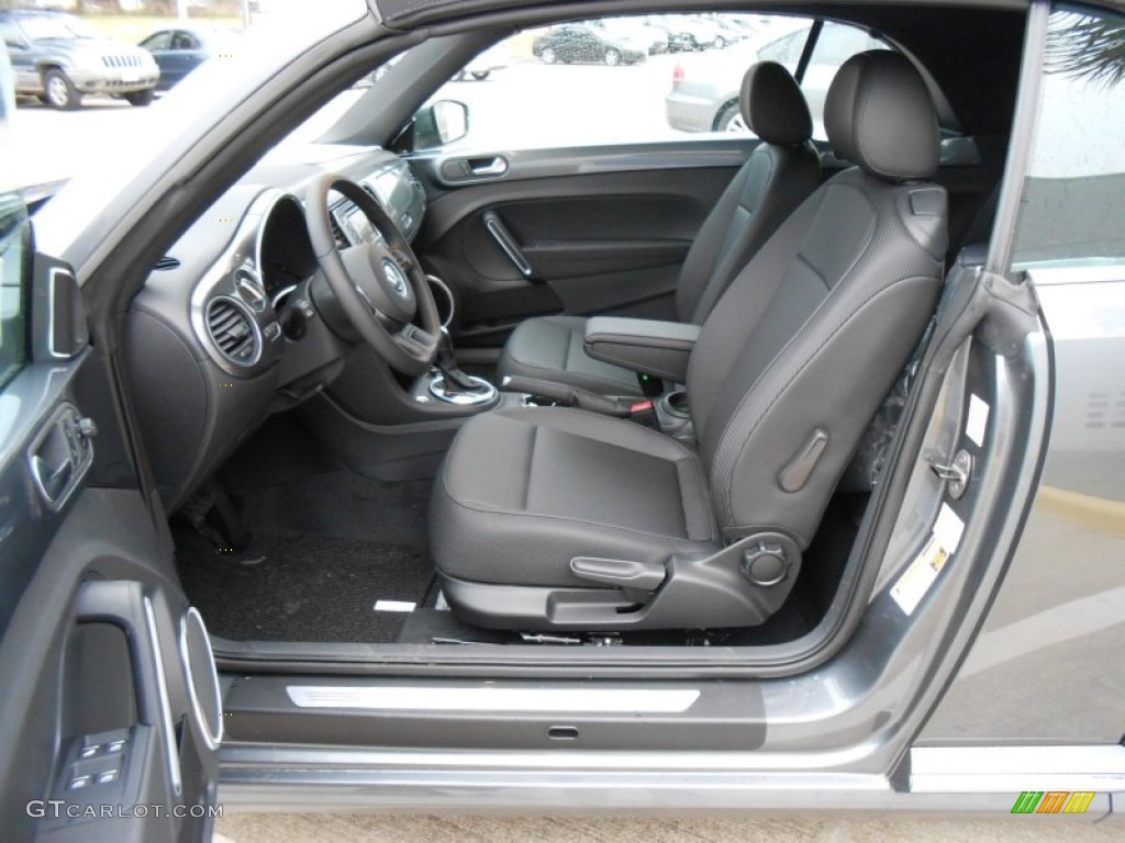 2013 Volkswagen Beetle 2.5L Convertible Front Seat Photo #75389993
