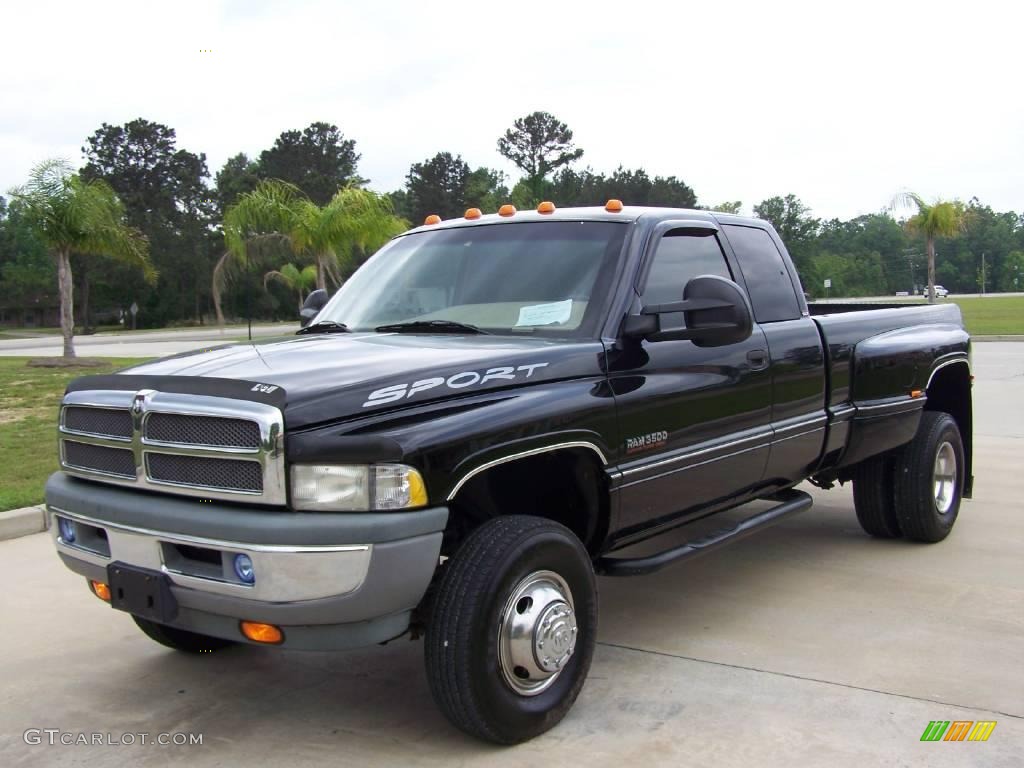 1997 Ram 3500 Laramie Extended Cab 4x4 Dually - Black / Beige photo #7