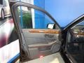 Black - E 350 4Matic Sedan Photo No. 17