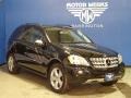 Black - ML 320 BlueTec 4Matic Photo No. 1