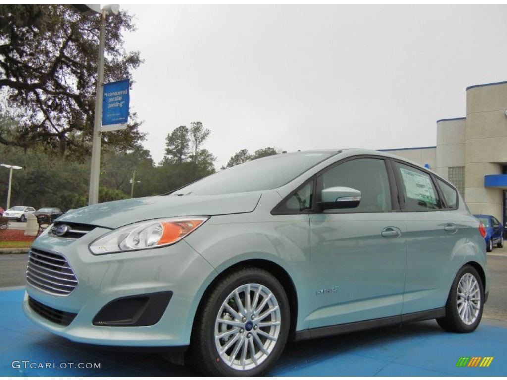 Ice Storm 2013 Ford C-Max Hybrid SE Exterior Photo #75395283