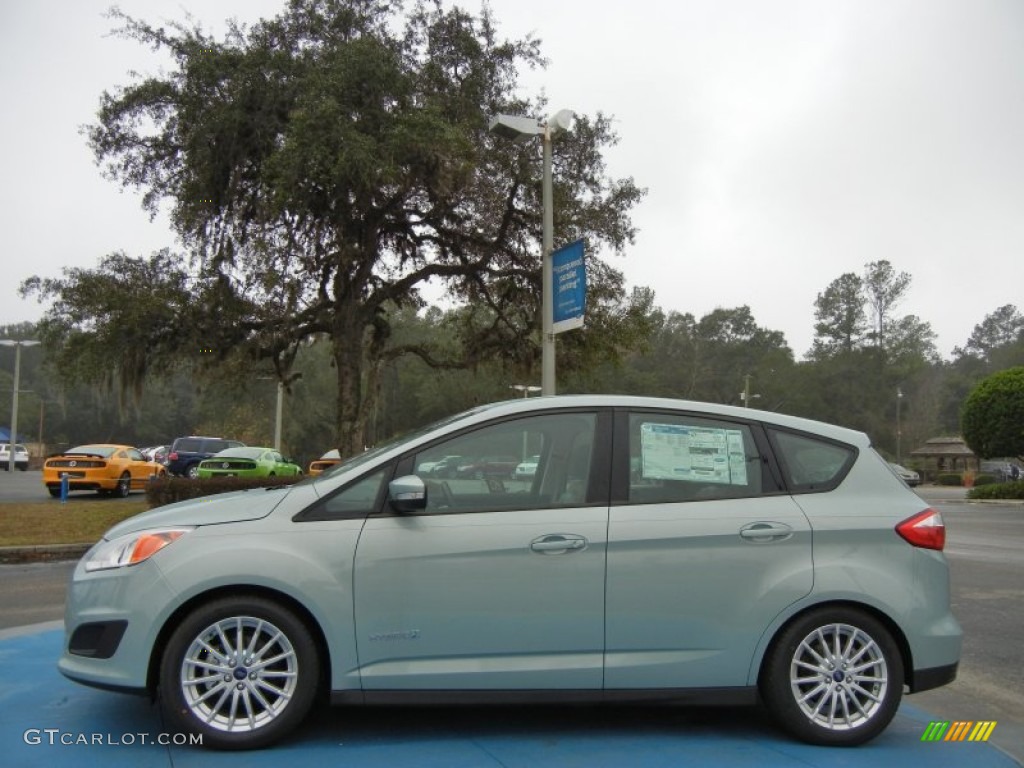 Ice Storm 2013 Ford C-Max Hybrid SE Exterior Photo #75395305